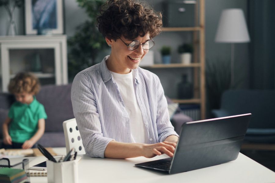 Executive-in-Residence / C-Suite Services